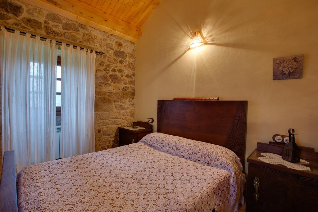 Casa Rural A Avoa Maria Campo Lameiro Luaran gambar
