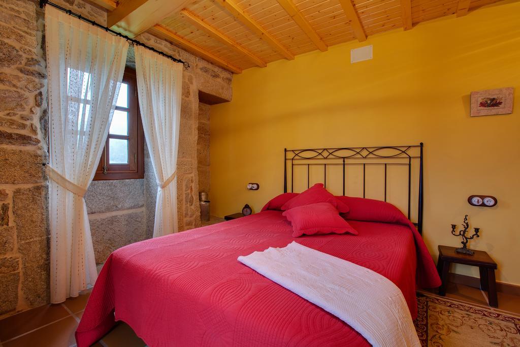Casa Rural A Avoa Maria Campo Lameiro Luaran gambar